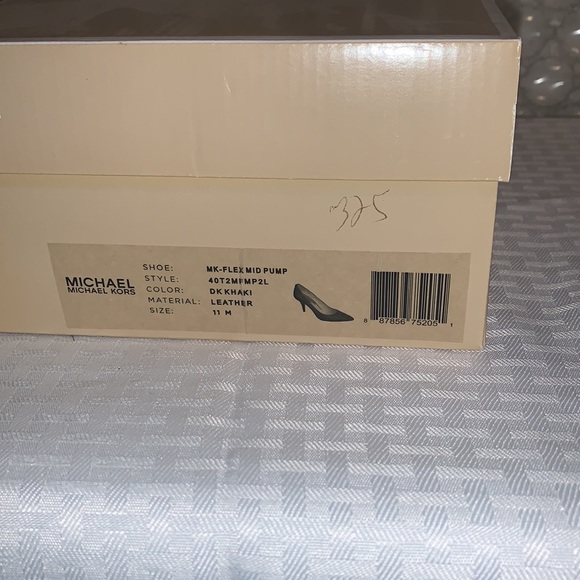 Michael Michael Kors - Picture 5 of 5